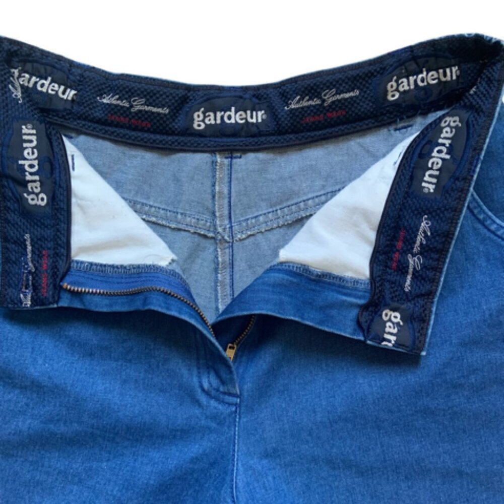 Gardeur Denim Shorts - Flattering Fit, 100% Cotton, Size Small - Picture 9 of 9